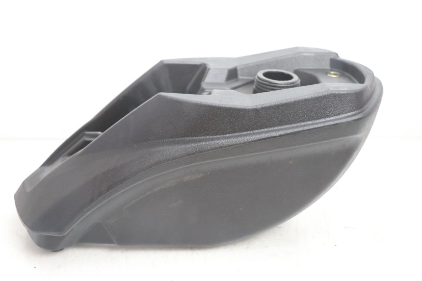 photo de ZBIORNIK PALIWA PEUGEOT LUDIX SNAKE 2T 50 (2004 - 2014) - Zoom stanu zużycia