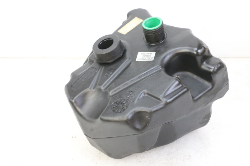 photo de ZBIORNIK PALIWA MBK OVETTO ONE 2T 50 (2013 - 2017) - Widok główny