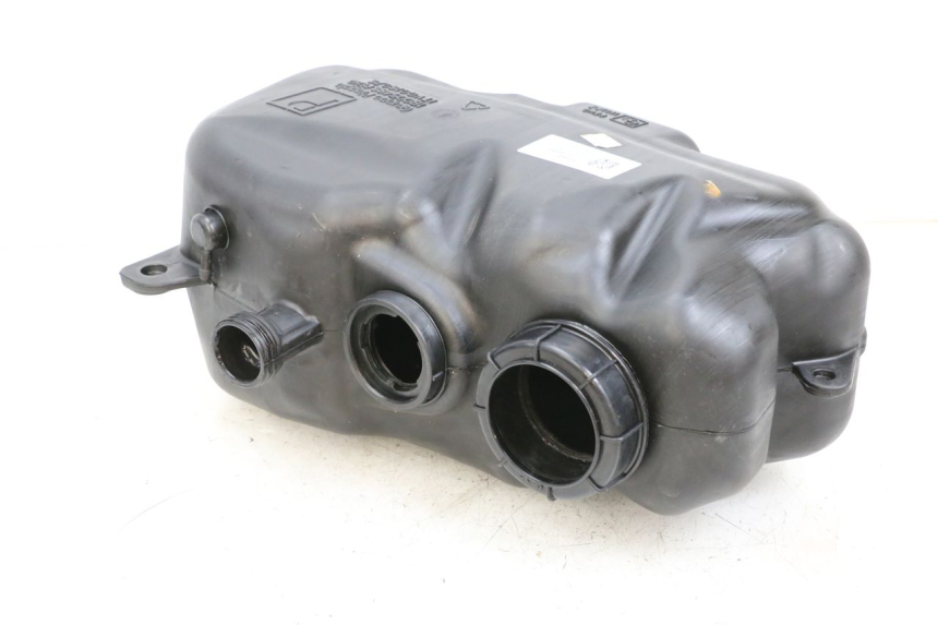 photo de ZBIORNIK PALIWA PIAGGIO MP3 HPE 350 (2018 - 2020) - Zbliżenie techniczne