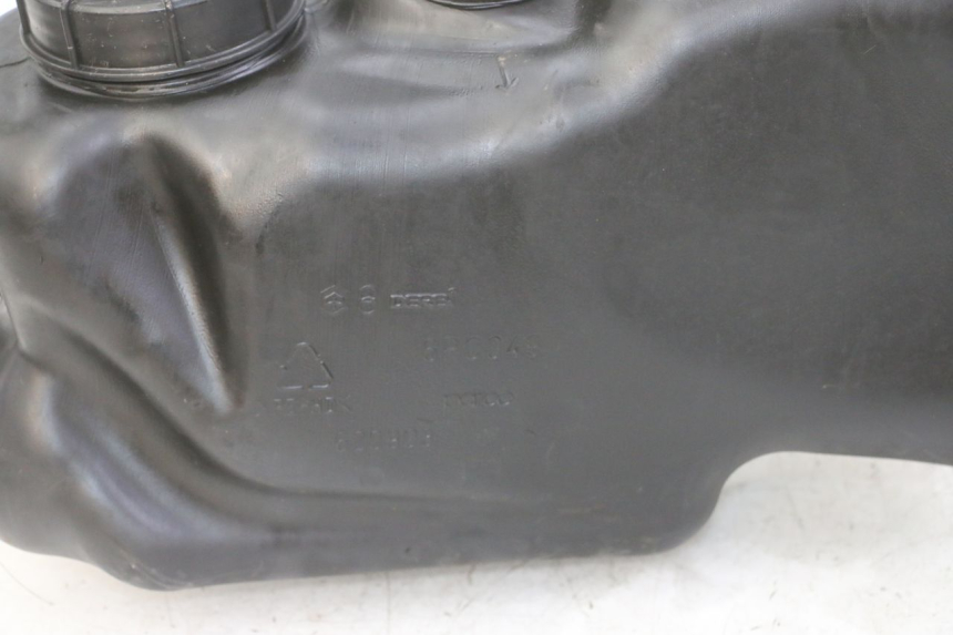 photo de ZBIORNIK PALIWA PIAGGIO MP3 LT 300 (2010 - 2016) - Szczegół części