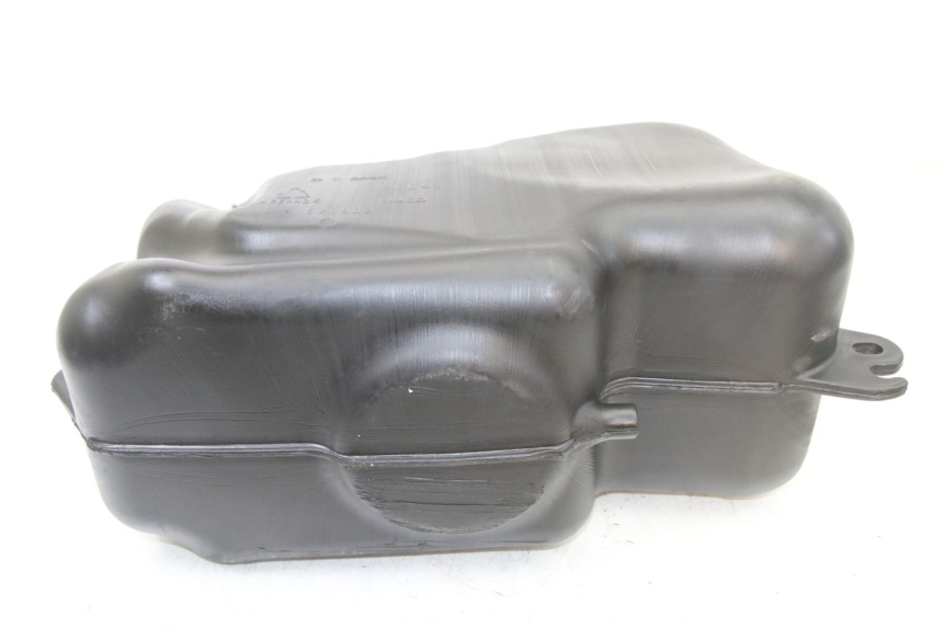 photo de ZBIORNIK PALIWA PIAGGIO MP3 500 (2014 - 2017) - Inny kąt widzenia