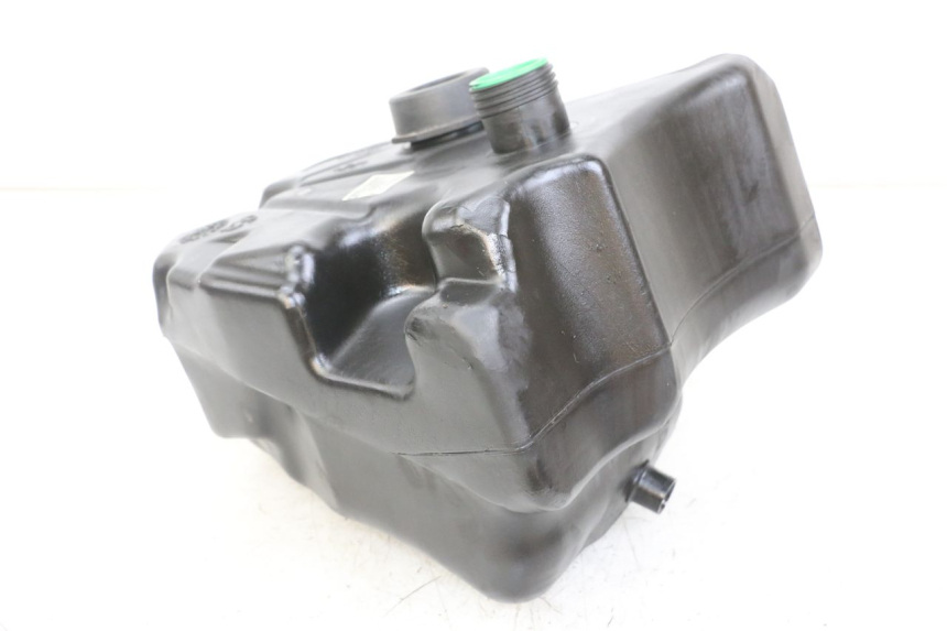 photo de ZBIORNIK PALIWA YAMAHA NEO'S NEOS 2T EASY 50 (2013 - 2016) - Zbliżenie techniczne