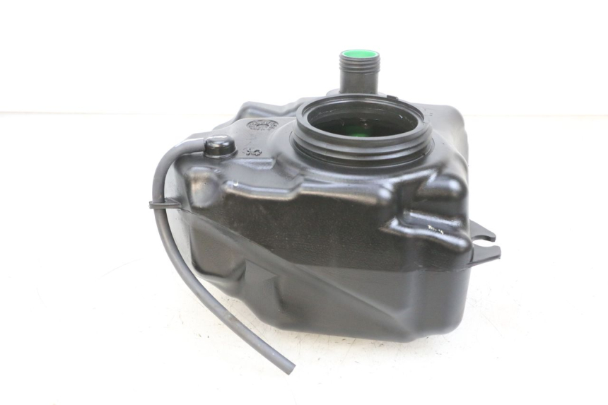 photo de ZBIORNIK PALIWA YAMAHA NEOS NEO'S 4T 50 (2008 - 2016) - Zoom stanu zużycia