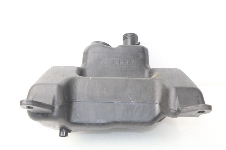 photo de ZBIORNIK PALIWA PIAGGIO NEW TYPHOON 50 (2010 - 2017) - Zoom stanu zużycia