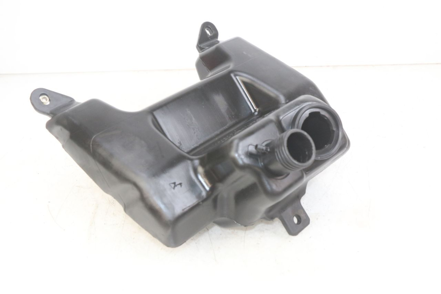 photo de ZBIORNIK PALIWA PIAGGIO NEW TYPHOON 50 (2010 - 2017) - Widok główny