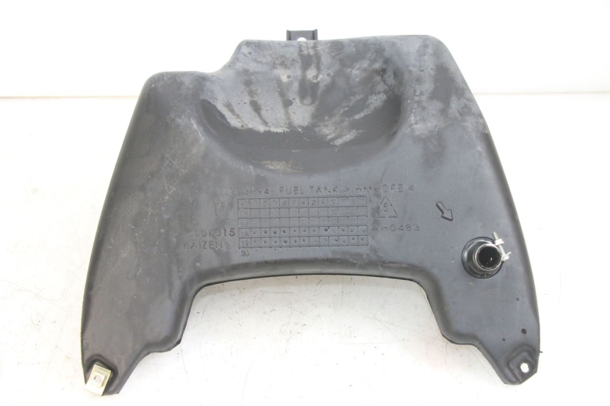 photo de ZBIORNIK PALIWA PIAGGIO NEW TYPHOON 50 (2018 - 2021) - Zbliżenie techniczne