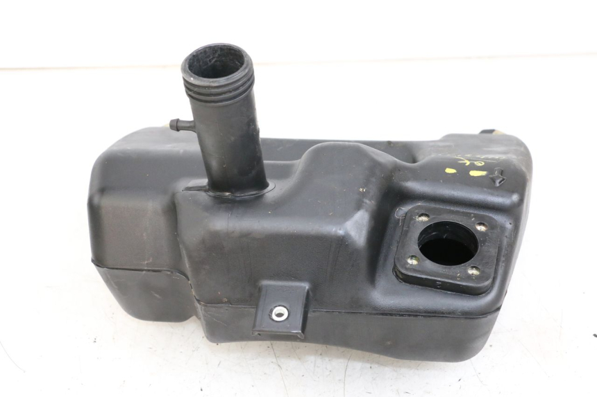 photo de ZBIORNIK PALIWA PIAGGIO NEW TYPHOON 50 (2018 - 2021) - Zbliżenie techniczne