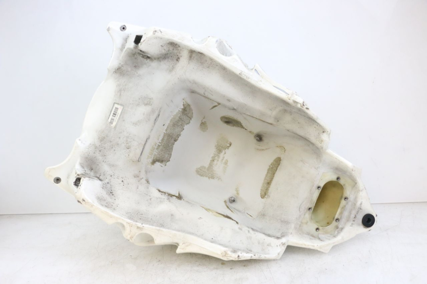 photo de ZBIORNIK PALIWA MOTO GUZZI NORGE 8V GT 1200 (2011 - 2016) - Inny kąt widzenia