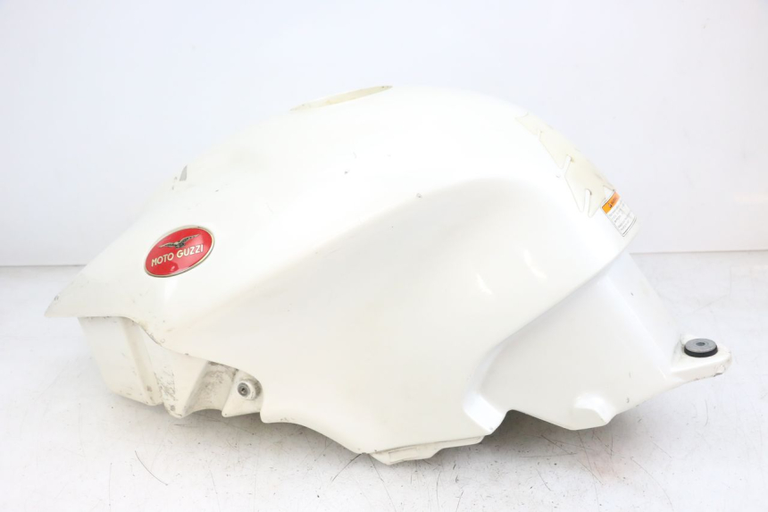 photo de ZBIORNIK PALIWA MOTO GUZZI NORGE 8V GT 1200 (2011 - 2016) - Oznaczenia i referencje