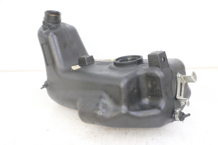 photo de ZBIORNIK PALIWA PIAGGIO NRG POWER PUREJET 50 (2018 - 2021) - Zbliżenie techniczne