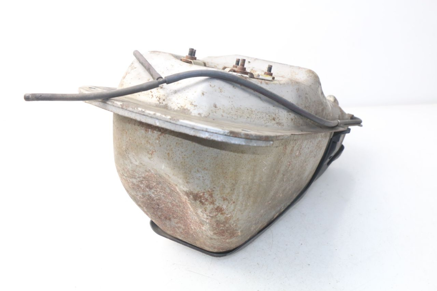 photo de ZBIORNIK PALIWA HONDA NSS EX FORZA 250 (2005 - 2013) - Zbliżenie techniczne