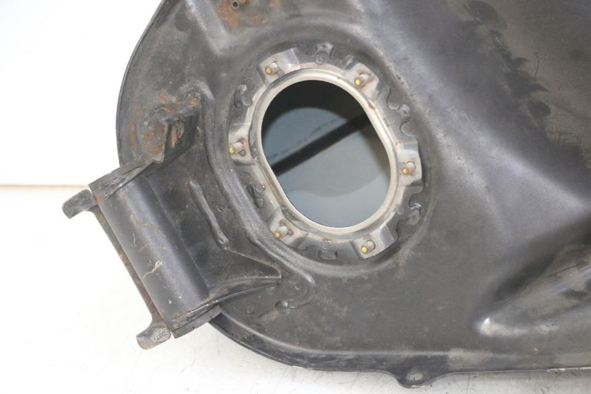 photo de ZBIORNIK PALIWA HONDA NTV DEAUVILLE ABS 700 (2007 - 2016) - Inny kąt widzenia