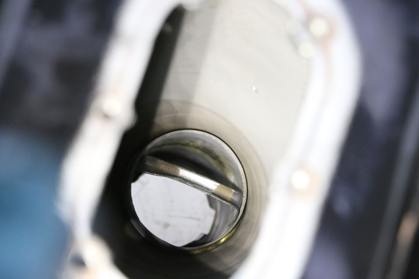 photo de ZBIORNIK PALIWA JM MOTORS OLDIES GT 4T 50 (2018 - 2025) - Zoom stanu zużycia