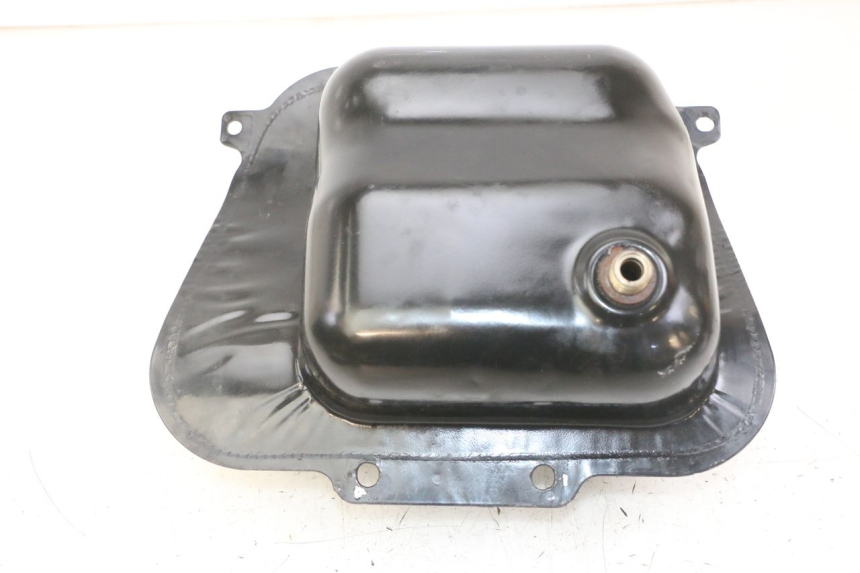 photo de ZBIORNIK PALIWA SYM ORBIT 2 4T 50 (2008 - 2017) - Zbliżenie techniczne