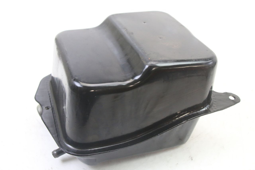 photo de ZBIORNIK PALIWA SYM ORBIT III 3 4T 50 (2021 - 2025) - Zbliżenie techniczne