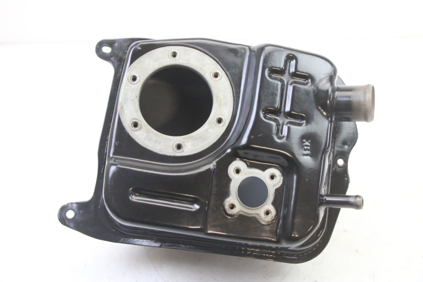 photo de ZBIORNIK PALIWA SYM ORBIT III 3 4T 50 (2021 - 2025) - Zoom stanu zużycia