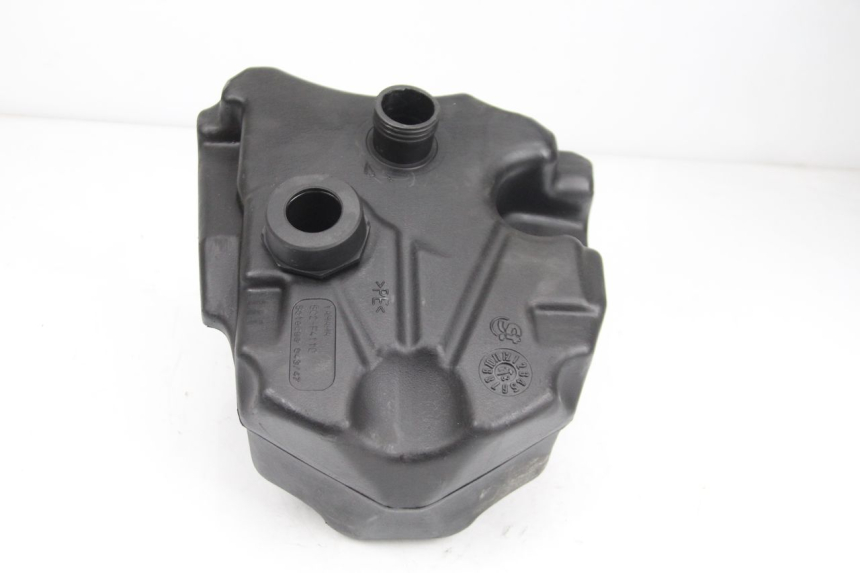 photo de ZBIORNIK PALIWA MBK OVETTO 2T 50 (2007 - 2017) - Zoom stanu zużycia