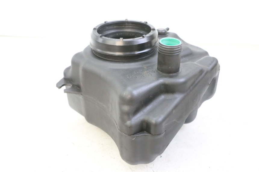 photo de ZBIORNIK PALIWA MBK OVETTO 4T 50 (2008 - 2016) - Zbliżenie techniczne