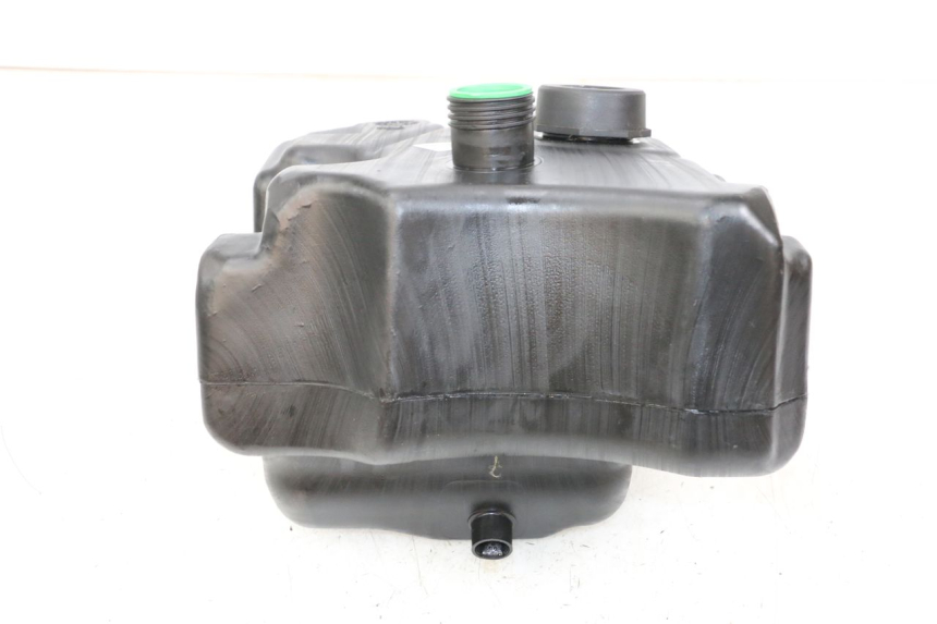 photo de ZBIORNIK PALIWA MBK OVETTO ONE 2T 50 (2013 - 2017) - Inny kąt widzenia