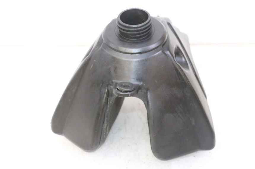 photo de ZBIORNIK PALIWA APOLLO RFZ 125 - Zbliżenie techniczne