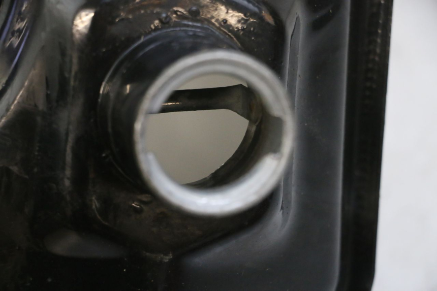 photo de ZBIORNIK PALIWA TNT MOTOR ROMA 10' 4T 50 (2019 - 2022) - Szczegół części