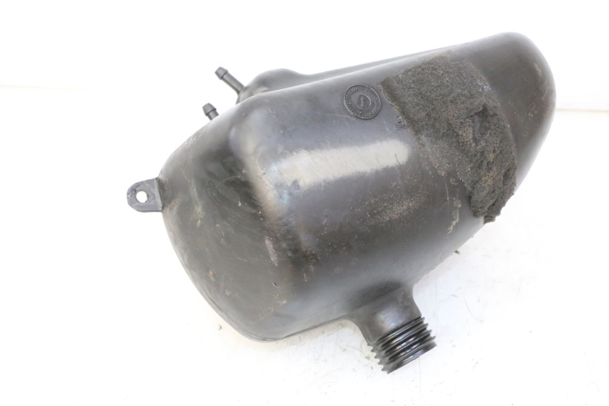 photo de ZBIORNIK PALIWA HYTRACK S 150 (2003 - 2011) - Zoom stanu zużycia