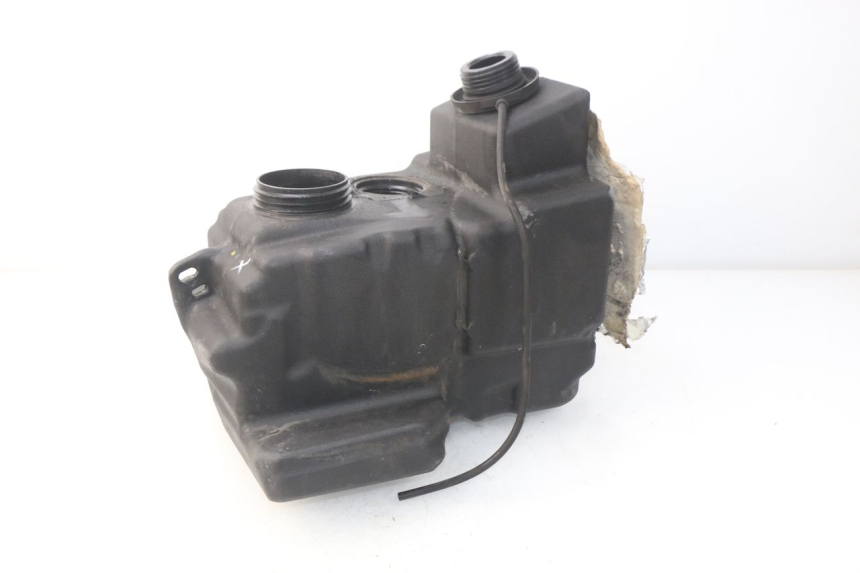 photo de ZBIORNIK PALIWA PEUGEOT SATELIS 500 (2007 - 2013) - Zbliżenie techniczne