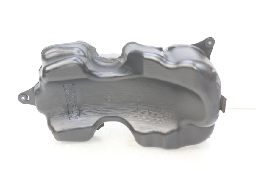 photo de ZBIORNIK PALIWA SUZUKI SIXTEEN 125 (2008 - 2010) - Szczegół części