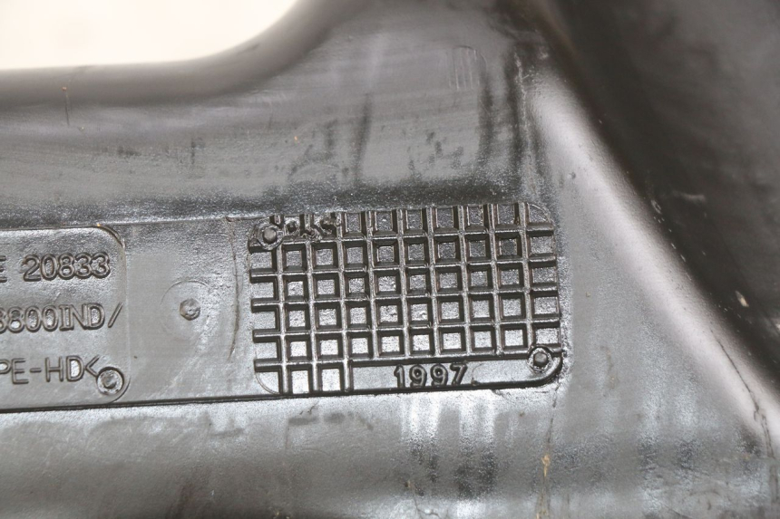 photo de ZBIORNIK PALIWA PEUGEOT SPEEDFIGHT LC 50 (1996 - 2002) - Szczegół części