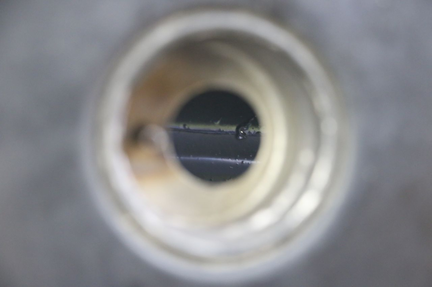 photo de ZBIORNIK PALIWA HARLEY DAVIDSON SPORTSTER XL CUSTOM 1200 (2003 - 2004) - Zbliżenie techniczne