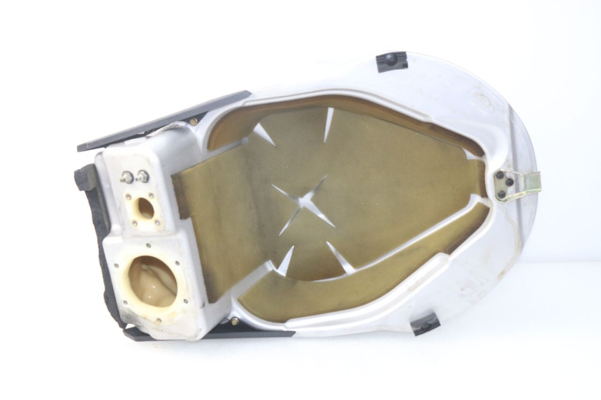 photo de ZBIORNIK PALIWA TRIUMPH SPRINT ST ABS 1050 (2005 - 2007) - Zbliżenie techniczne