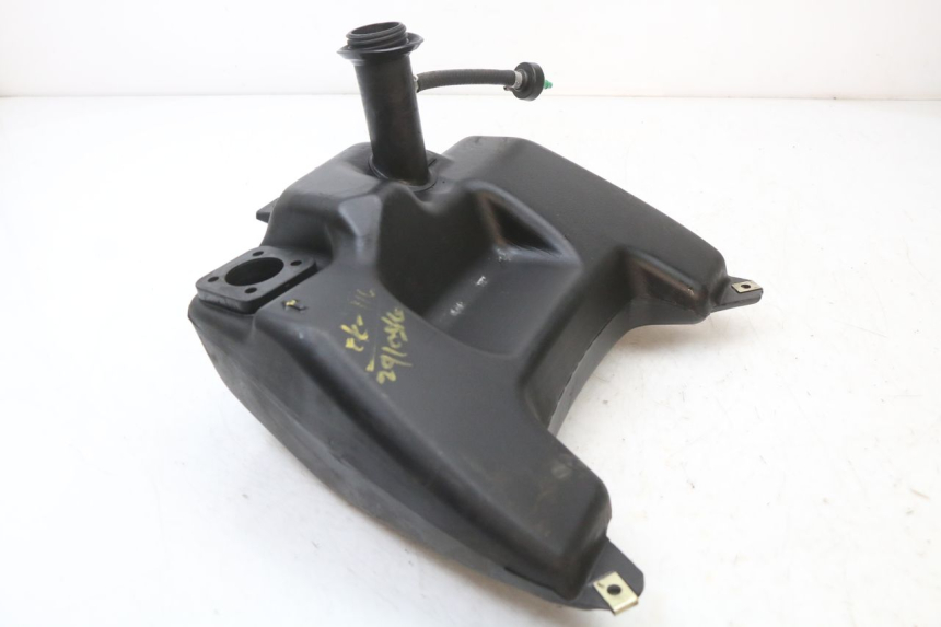 photo de ZBIORNIK PALIWA APRILIA SR 2T 50 (2018 - 2022) - Zoom stanu zużycia