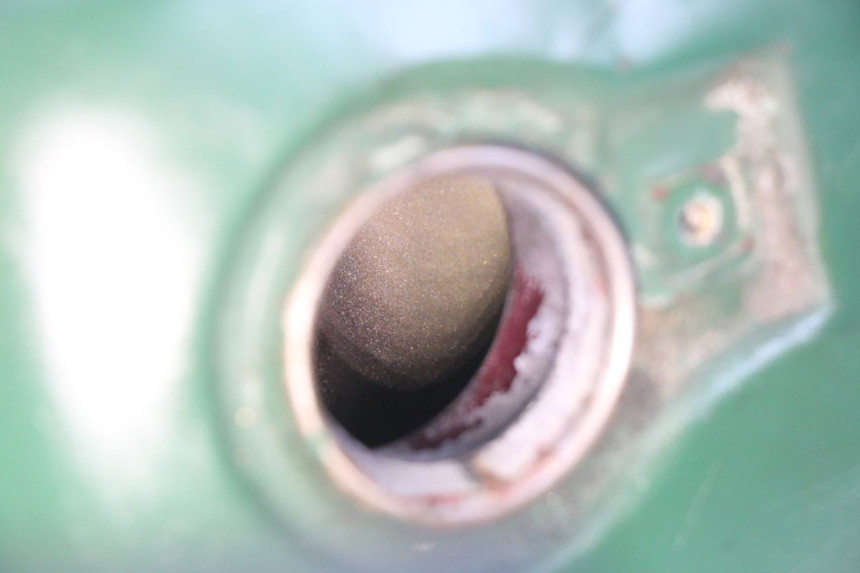 photo de ZBIORNIK PALIWA YAMAHA SR 125 (1982 - 2003) - Szczegół części