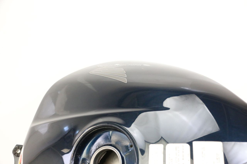 photo de ZBIORNIK PALIWA HONDA ST PAN EUROPEAN 1300 (2002 - 2013) - Szczegół części