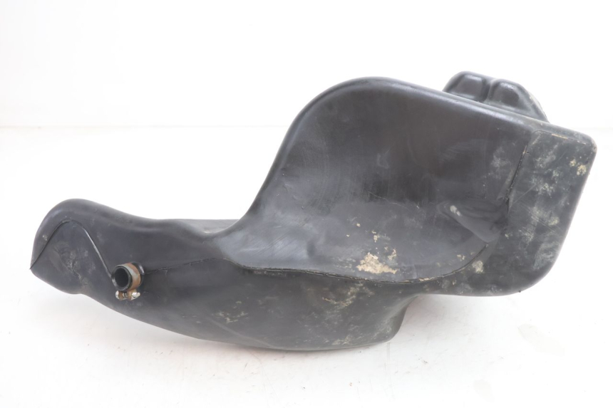 photo de ZBIORNIK PALIWA GILERA STALKER 50 (2004 - 2014) - Zbliżenie techniczne