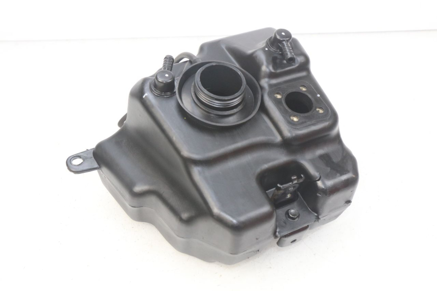 photo de ZBIORNIK PALIWA PEUGEOT STREETZONE 4T 50 (2018 - 2023) - Widok główny