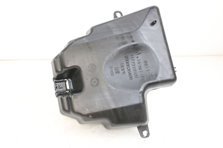 photo de ZBIORNIK PALIWA PEUGEOT STREETZONE I 2T 50 (2018 - 2020) - Szczegół części