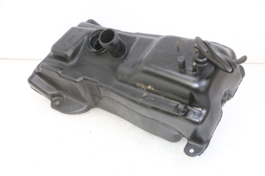 photo de ZBIORNIK PALIWA PIAGGIO SUPER LX 125 (2000 - 2003) - Inny kąt widzenia