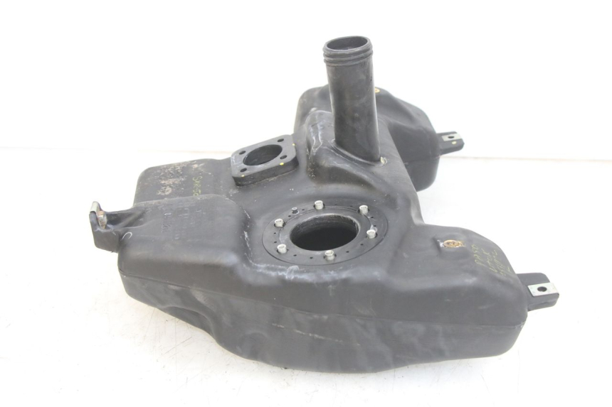 photo de ZBIORNIK PALIWA APRILIA SXR 50 (2021 - 2023) - Zbliżenie techniczne