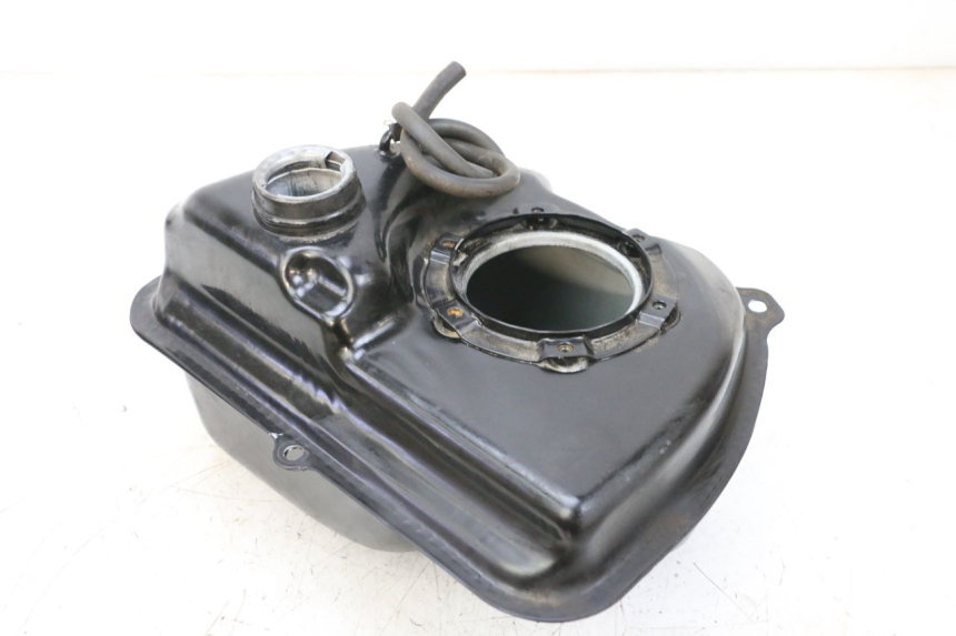 photo de ZBIORNIK PALIWA NECO TEMPO 4T 50 (2022 - 2026) - Punkty mocowania