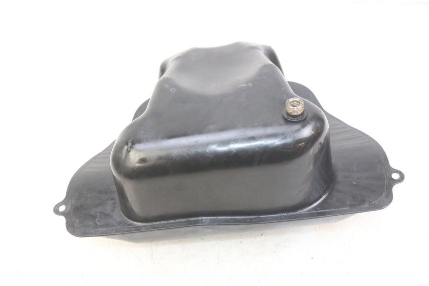 photo de ZBIORNIK PALIWA PEUGEOT TWEET 4T 50 (2010 - 2014) - Zoom stanu zużycia