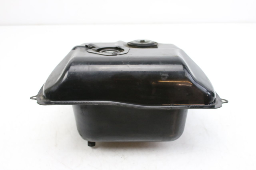 photo de ZBIORNIK PALIWA PEUGEOT TWEET 125 (2010 - 2017) - Zbliżenie techniczne