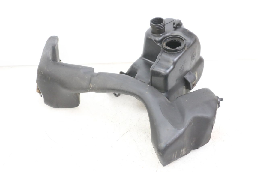 photo de ZBIORNIK PALIWA PIAGGIO TYPHOON 80 (1994 - 1997) - Zoom stanu zużycia