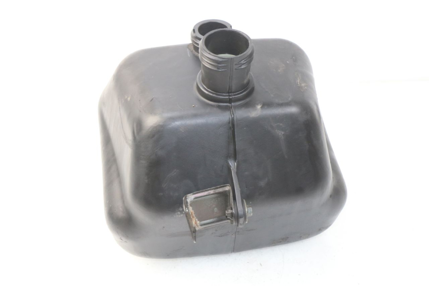 photo de ZBIORNIK PALIWA SUZUKI UC EPICURO 125 (1999 - 2003) - Widok główny