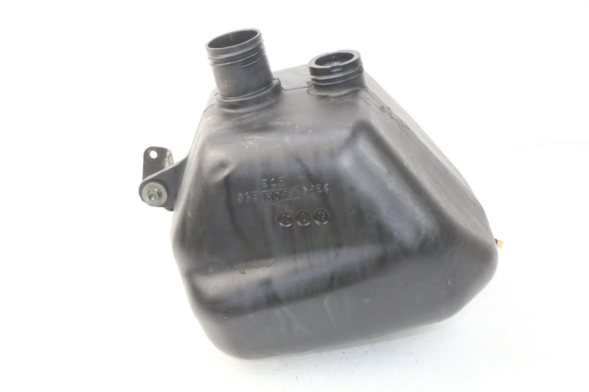 photo de ZBIORNIK PALIWA SUZUKI UC EPICURO 125 (1999 - 2003) - Inny kąt widzenia