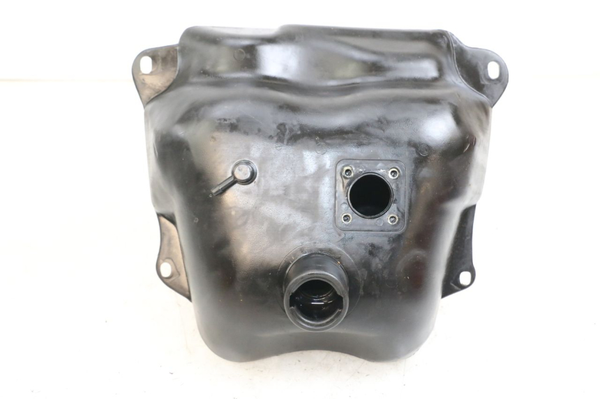 photo de ZBIORNIK PALIWA PEUGEOT V-CLIC VCLIC 50 (2007 - 2013) - Zoom stanu zużycia