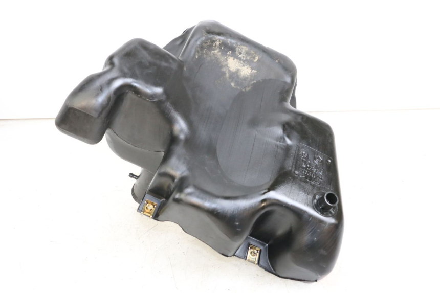 photo de ZBIORNIK PALIWA PIAGGIO VESPA LX 125 (2005 - 2010) - Zoom stanu zużycia