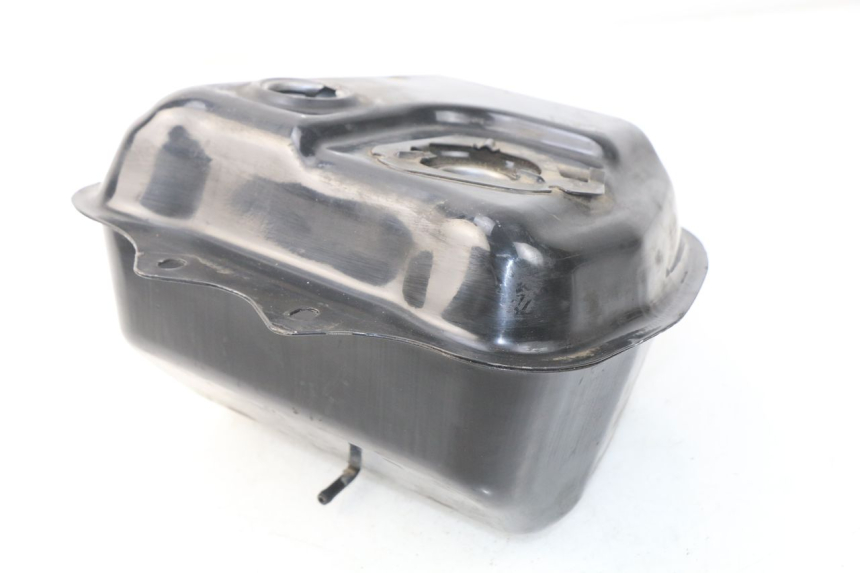 photo de ZBIORNIK PALIWA EUROCKA VIRTUALITY GT 4T 50 (2011 - 2017) - Zbliżenie techniczne