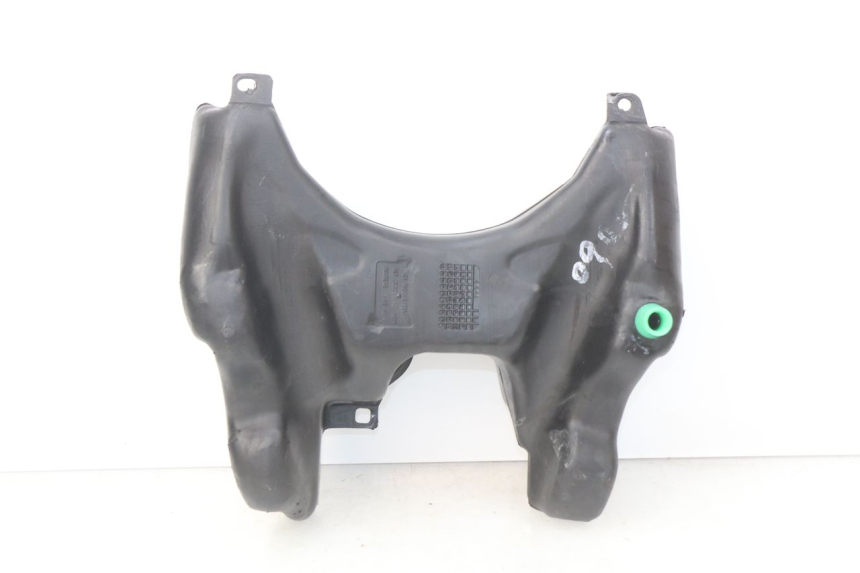 photo de ZBIORNIK PALIWA PEUGEOT VIVACITY 50 (1998 - 2003) - Szczegół części