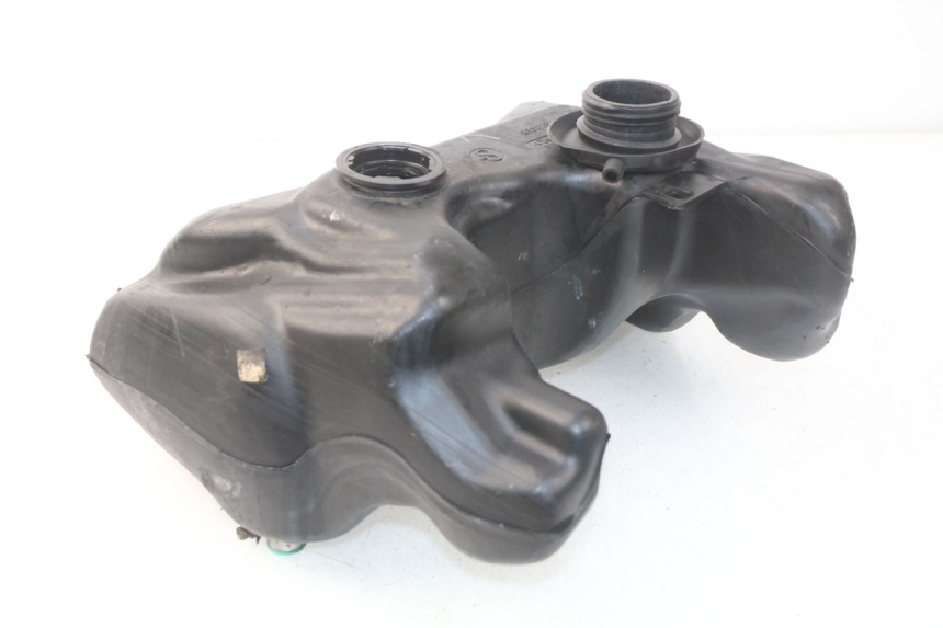 photo de ZBIORNIK PALIWA PEUGEOT VIVACITY 100 (1999 - 2008) - Inny kąt widzenia